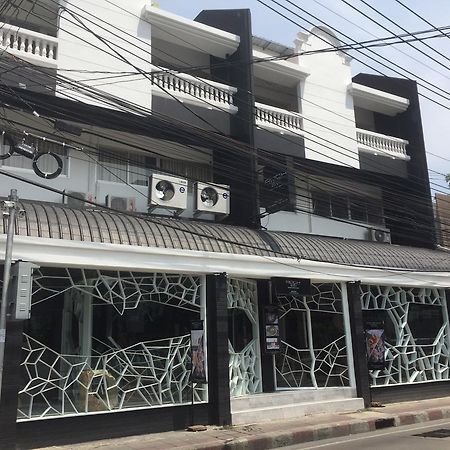 Rock Hotel Bangkok Dış mekan fotoğraf
