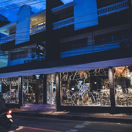 Rock Hotel Bangkok Dış mekan fotoğraf