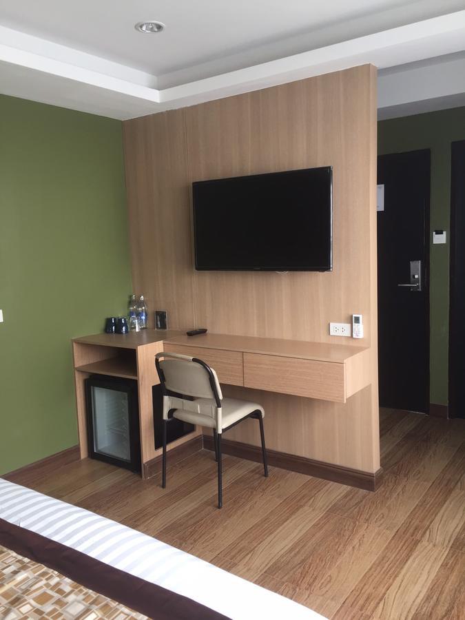 Rock Hotel Bangkok Dış mekan fotoğraf