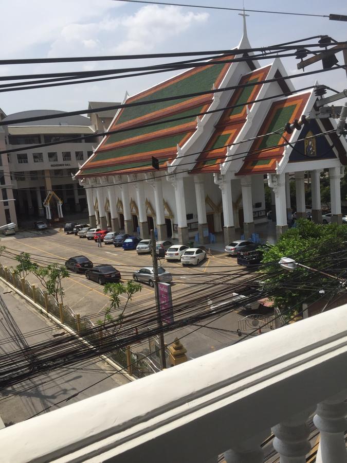 Rock Hotel Bangkok Dış mekan fotoğraf