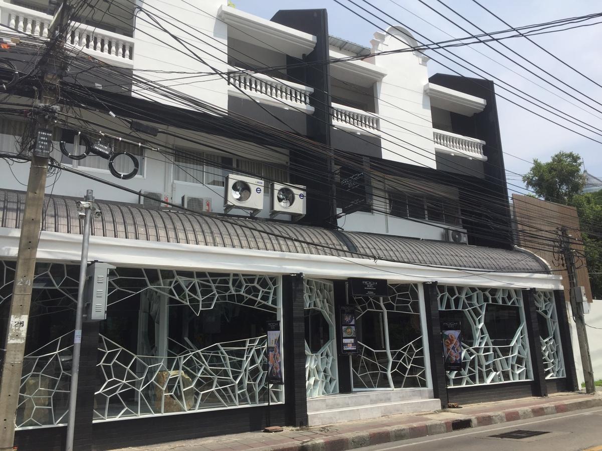 Rock Hotel Bangkok Dış mekan fotoğraf