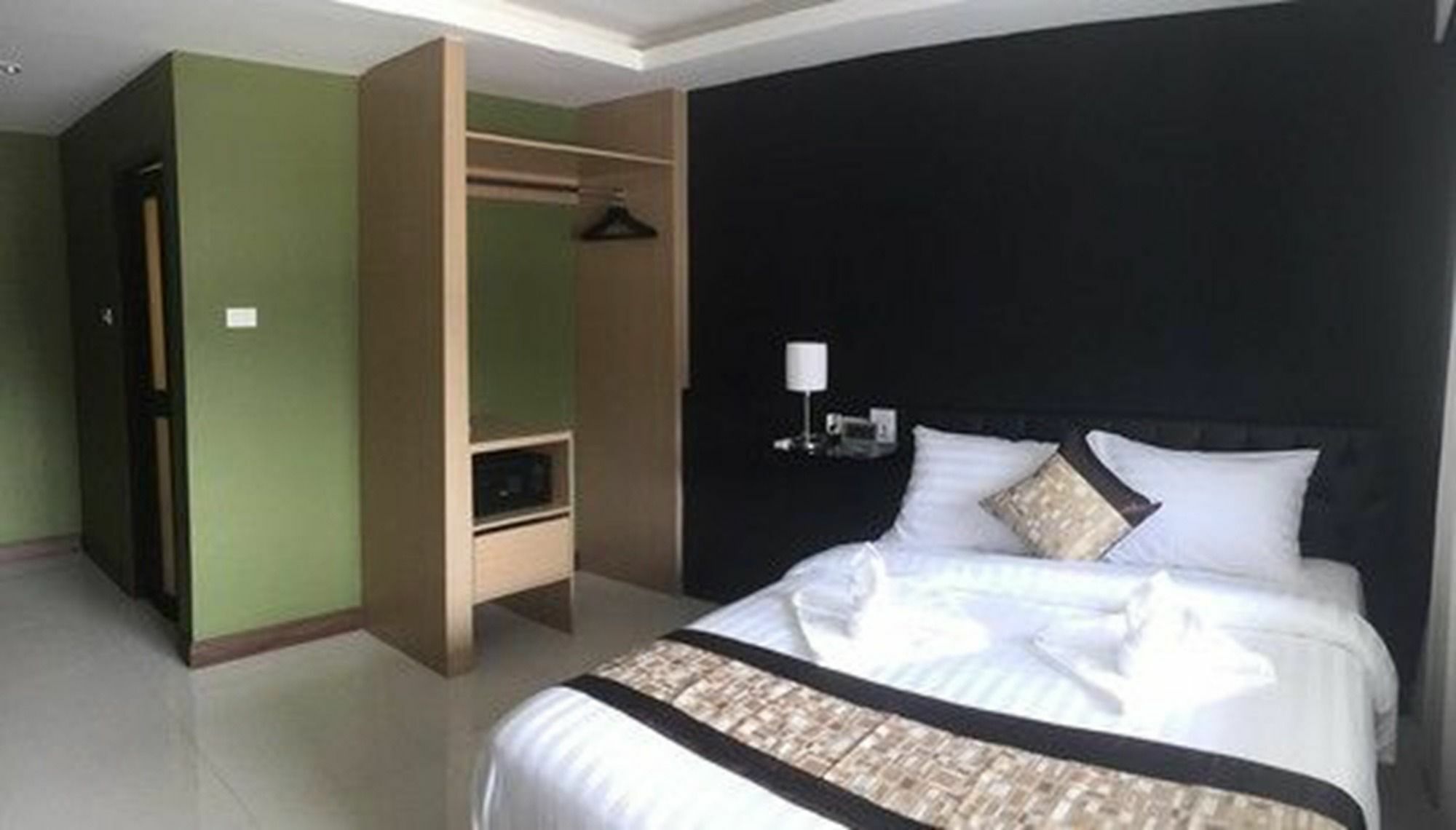 Rock Hotel Bangkok Dış mekan fotoğraf