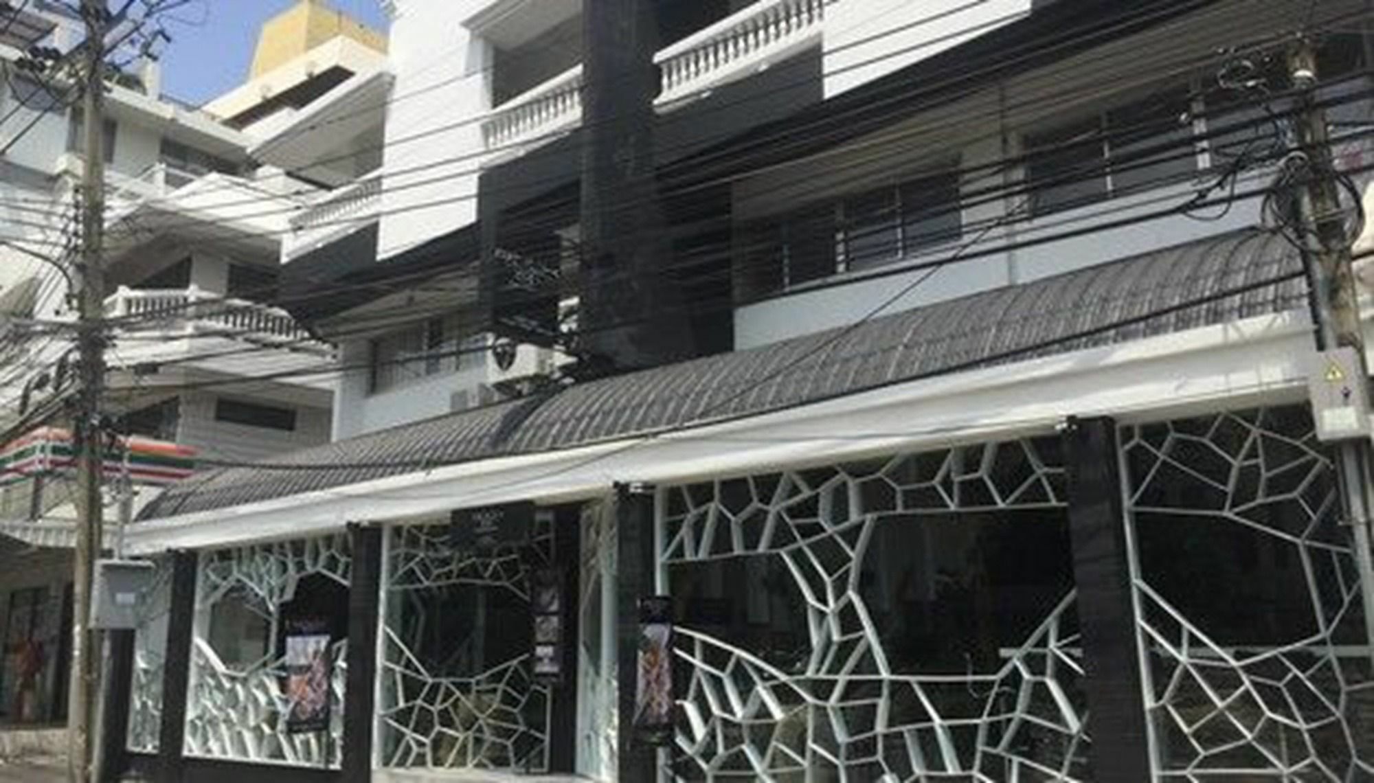 Rock Hotel Bangkok Dış mekan fotoğraf